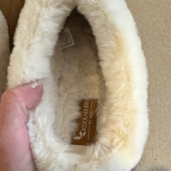 Koolaburra Tan and White Women's Shoes - Picture 5 of 5